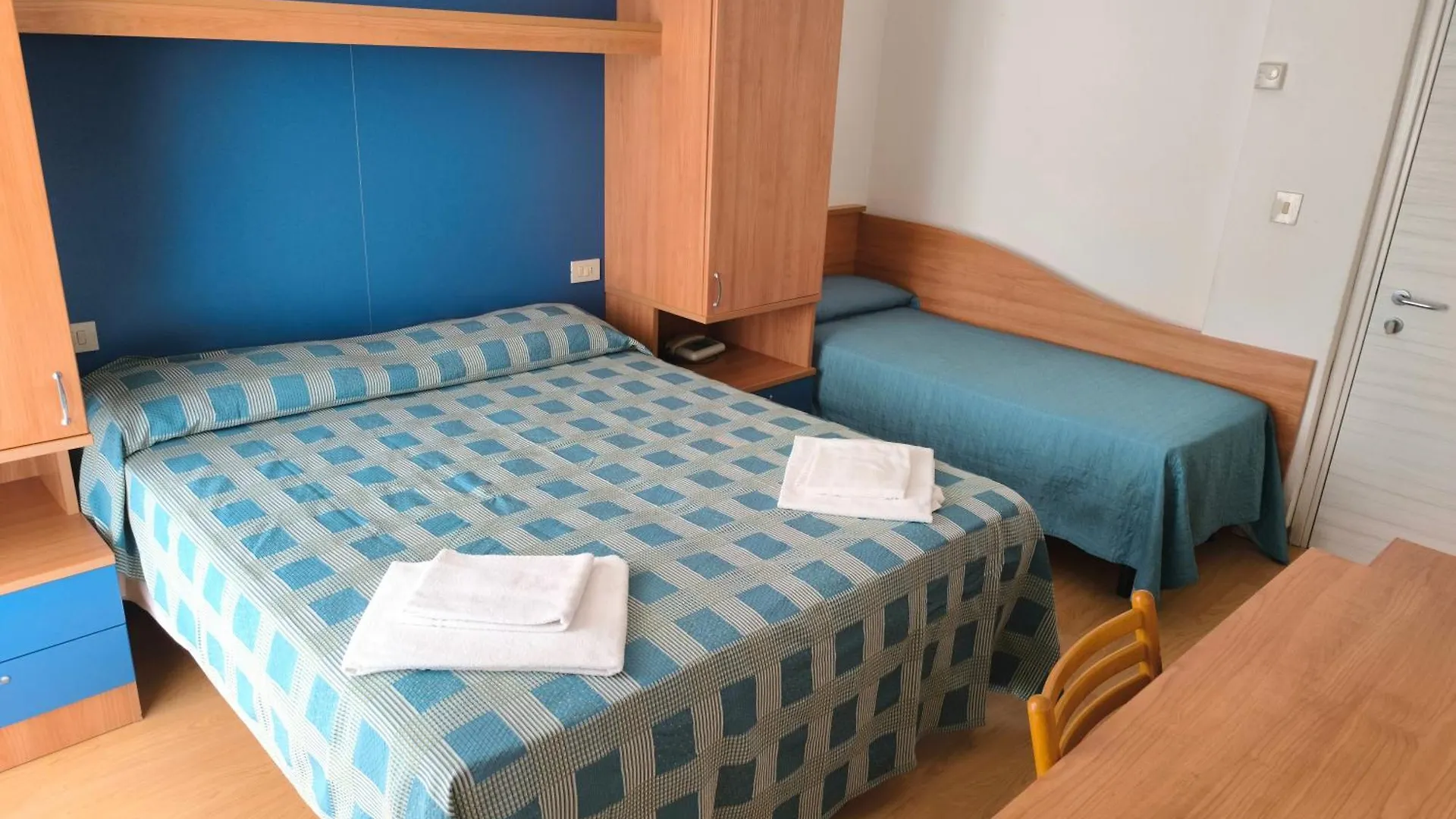 Hotel Midi Lido di Jesolo 3*,  Olaszország